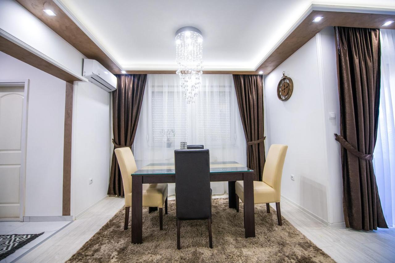 Apartman Nina II Sremska Mitrovica Exteriör bild